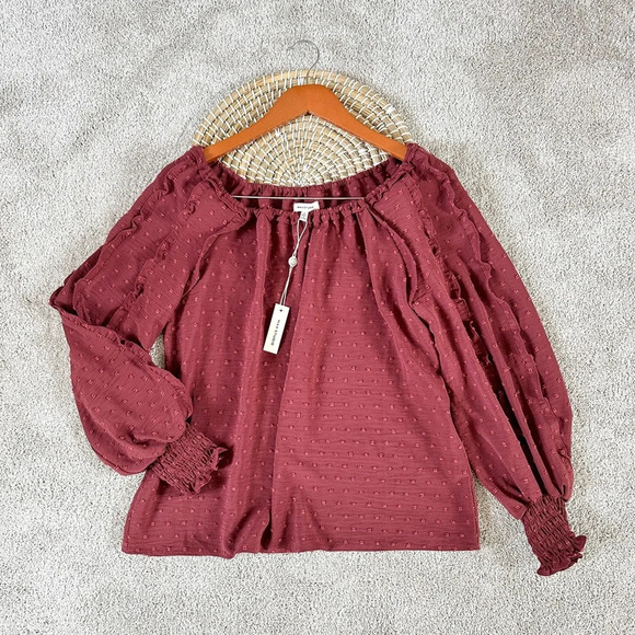 NWT Max Studio Clip Dot Smocked Long Sleeve Top Garnet Size S - Picture 3 of 8